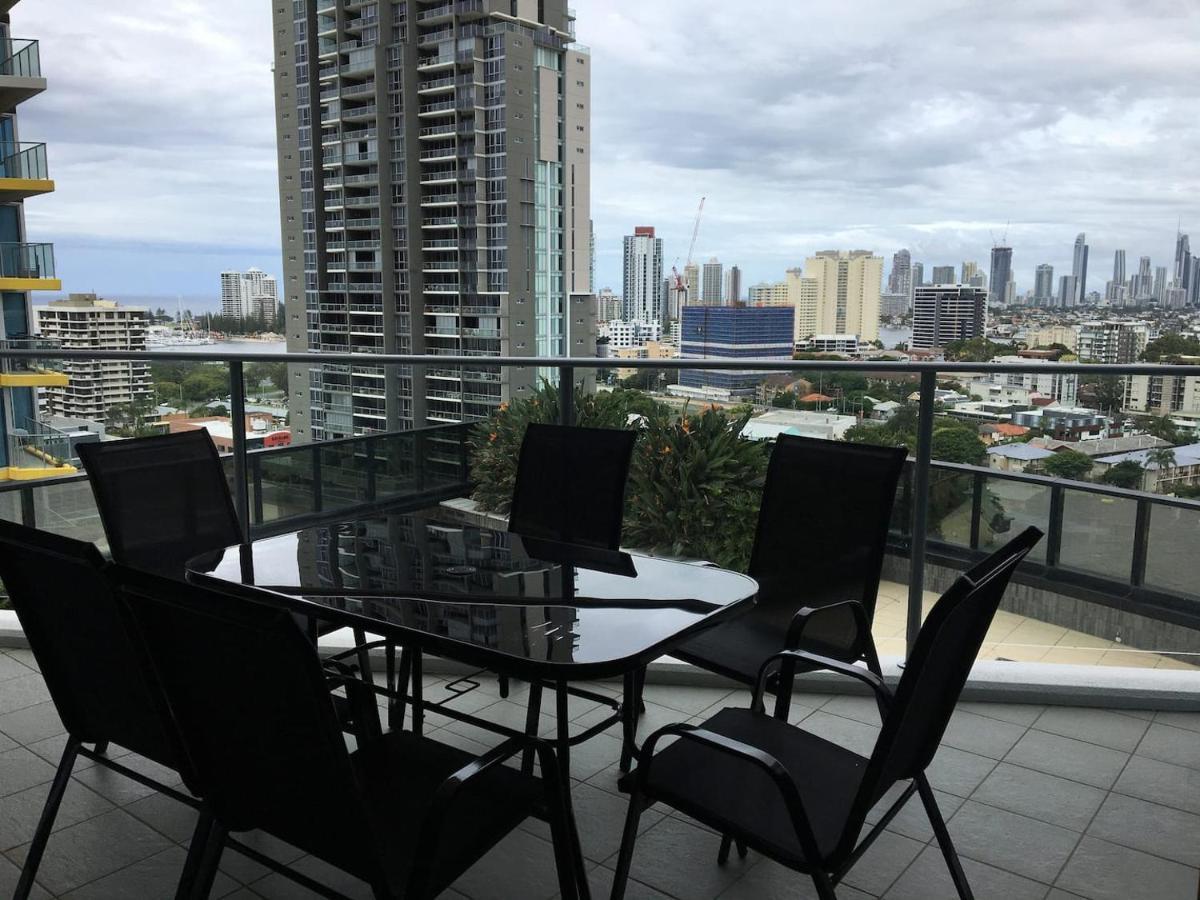 Three-Bedroom Apartment With Amazing View Near Surfers Paradise Gold Coast Exterior foto